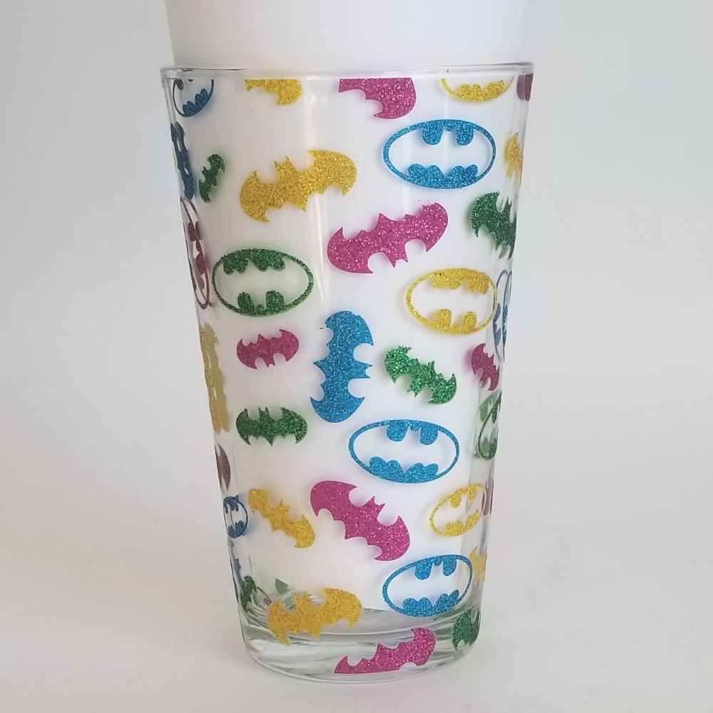 Batman Glitter Logo Pint Glass